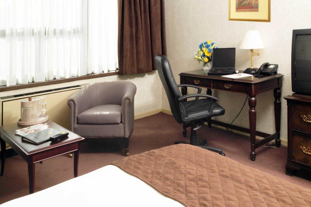 Best Western Primrose Hotel Downtown Toronto Oda fotoğraf